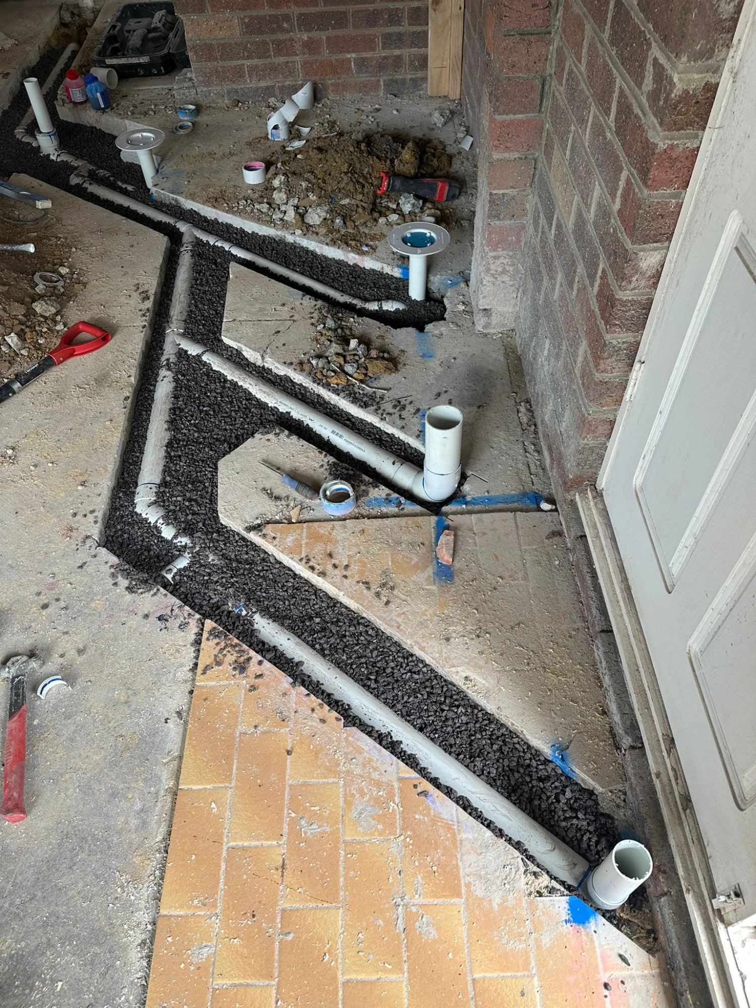 New slab drainage installation with aggregate bedding